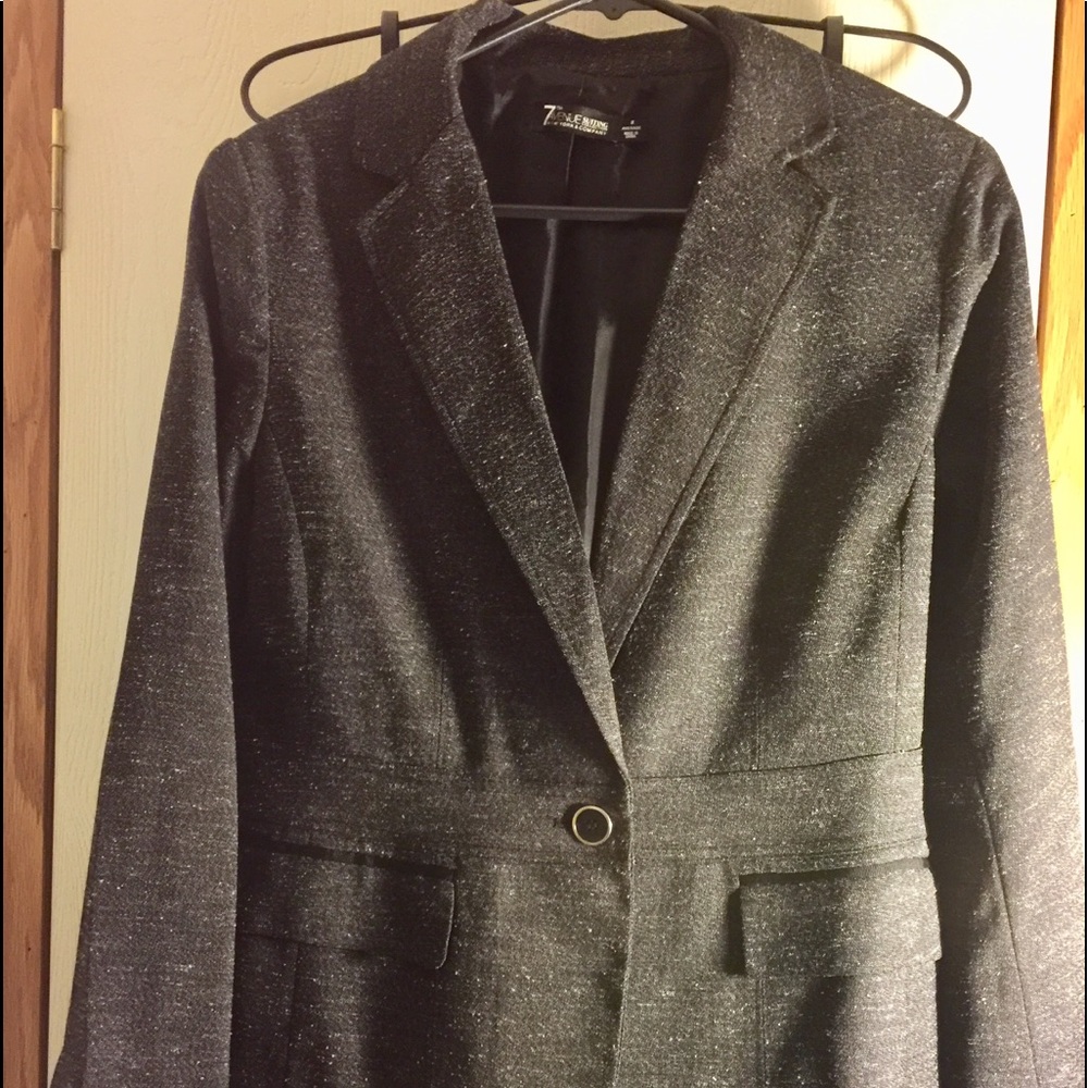 7th Avenue suiting